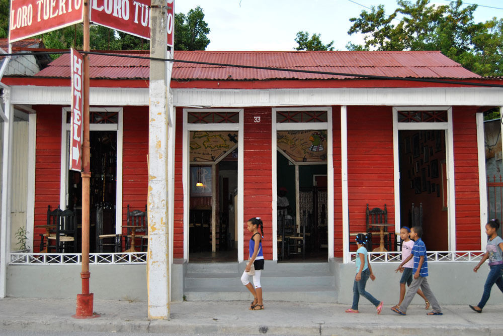 Hotel Loro Tuerto Barahona Kültér fotó