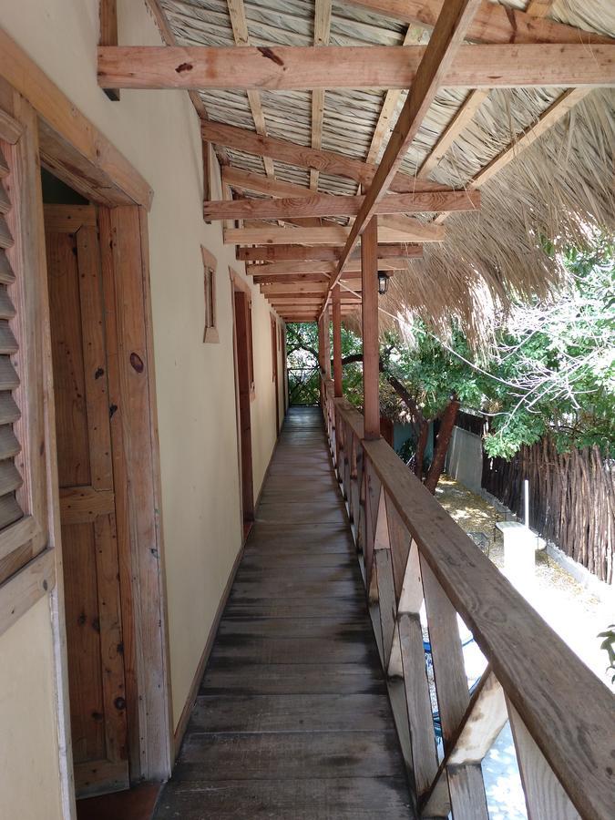 Hotel Loro Tuerto Barahona Kültér fotó