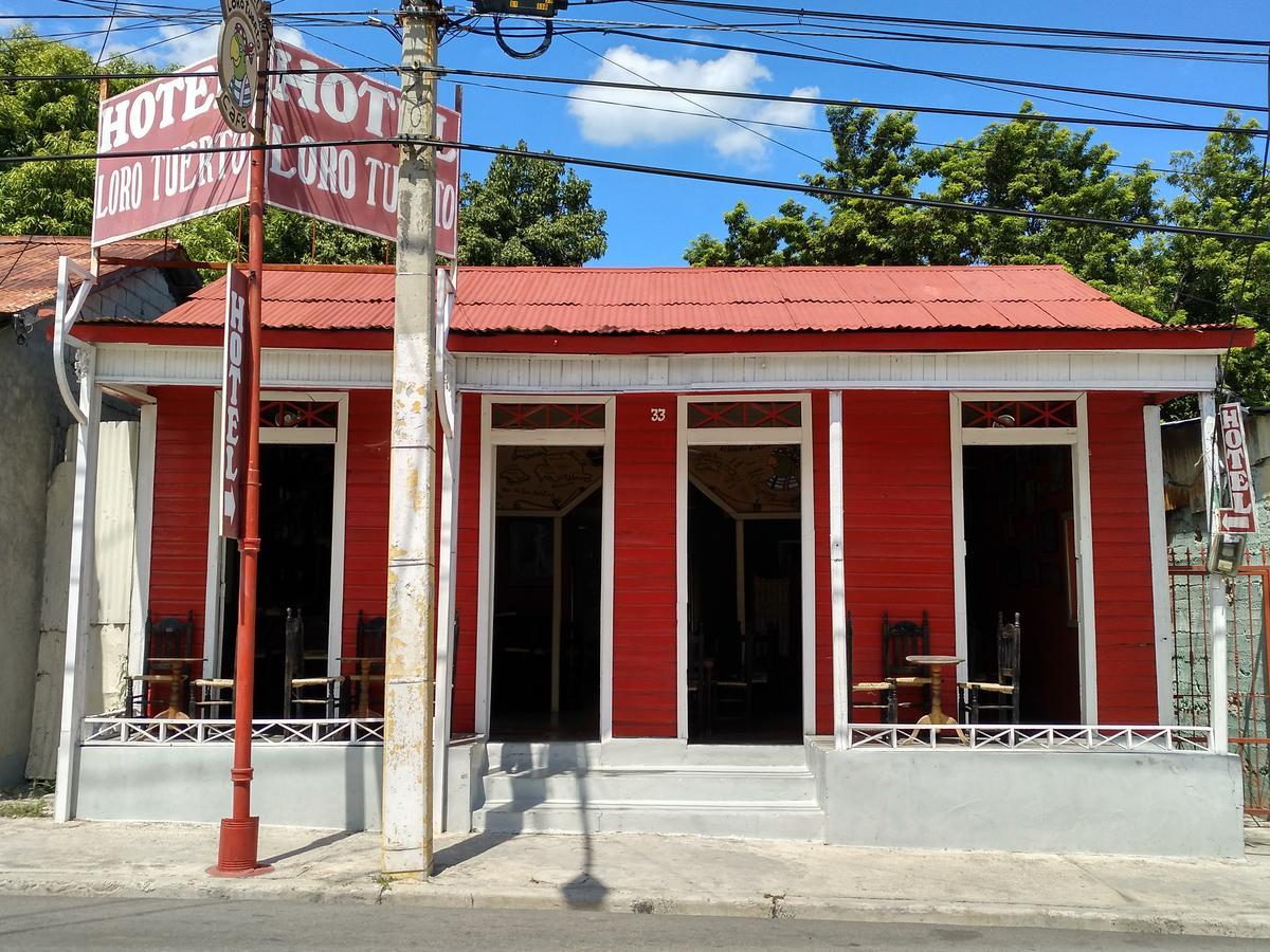 Hotel Loro Tuerto Barahona Kültér fotó